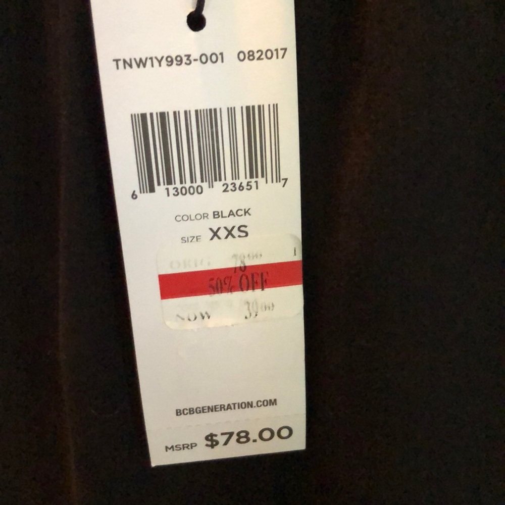 BLACK TOP - Picture 3 of 3